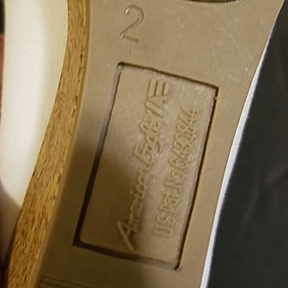 AMERICAN EAGLE WEDGE HEEL SHOES - Picture 5 of 7